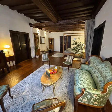 Apartment Maison *
