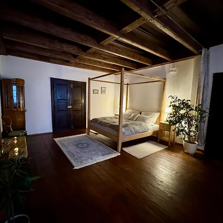 Maison Apartment