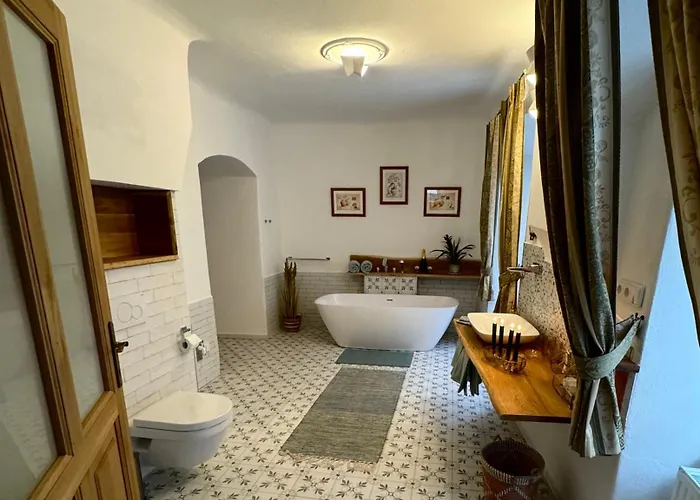 Maison *